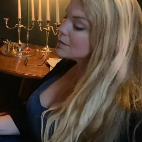 dieliebeella image 0